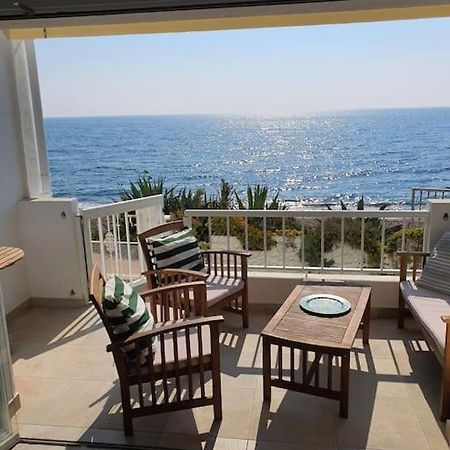 Front Mer - Sublime Appartement Moderne Et Confortable Estepona Kültér fotó