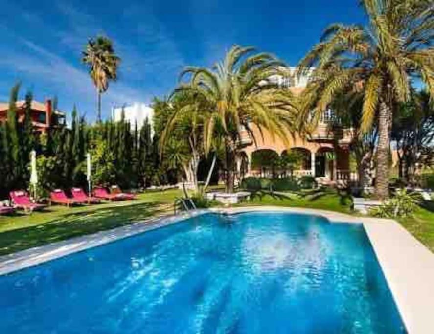 Front Mer - Sublime Appartement Moderne Et Confortable Estepona Kültér fotó